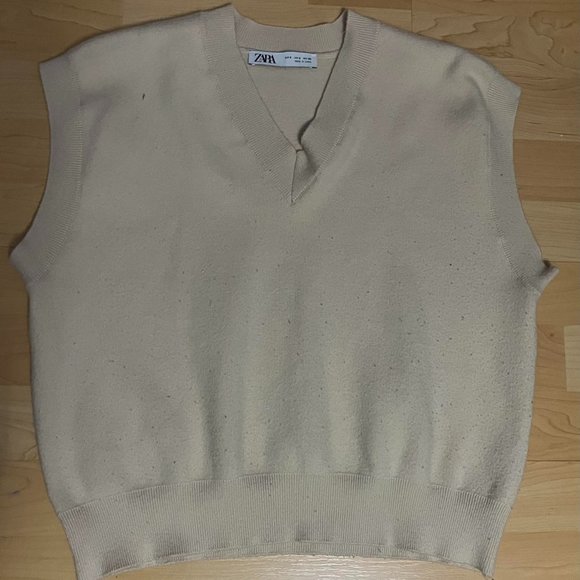 Oversized Sweater Vest - Picture 1 of 2